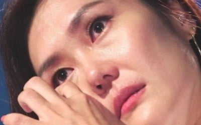 "저를 만지겠어요?"…'애로부부' 아내, 스킨십 거부 남편에 '눈물'