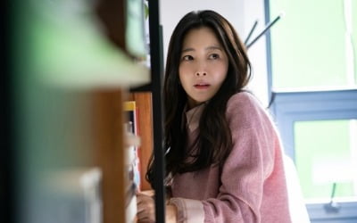 '앨리스' 김희선, 총 겨눈 곽시양 앞 의연한 모습 '궁금증↑'