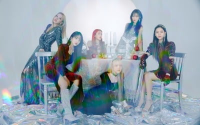 여자친구, 11개월 만에 日 신곡 발매…'교차로'·'Apple' 등 일본어 버전 공개