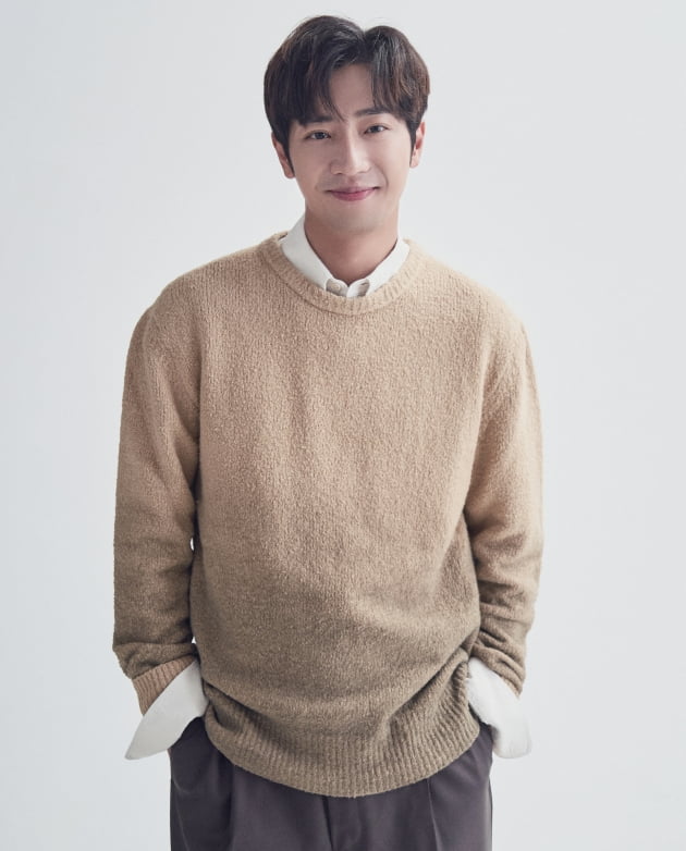 '한번 다녀왔습니다'에서 윤규진으로 분한 배우 이상엽/ 사진=웅빈ENS 제공