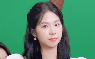 '미씽' 서은수, 촬영 중 해맑은 미소 포착…청순美 '뿜뿜'