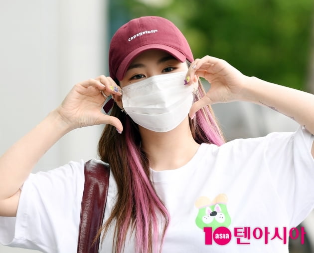 [TEN 포토] 제이미 '자작곡 '넘버스' 사랑해주세요'