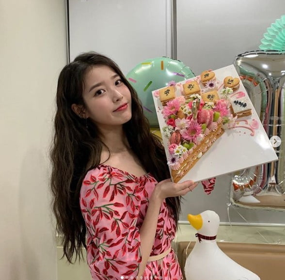 아이유 / 사진 = 아이유 인스타그램