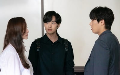 '브람스를 좋아하세요' 김민재, 박지현-김성현과 삼자대면 '긴장 팽팽'