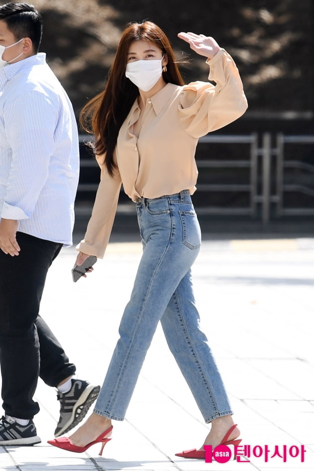 [TEN 포토] 하지원 '태양도 질투하는 미모'