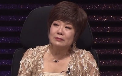 '트롯신이 떴다2' 김연자, 참가자 보자마자 폭풍 눈물 '녹화 중단'