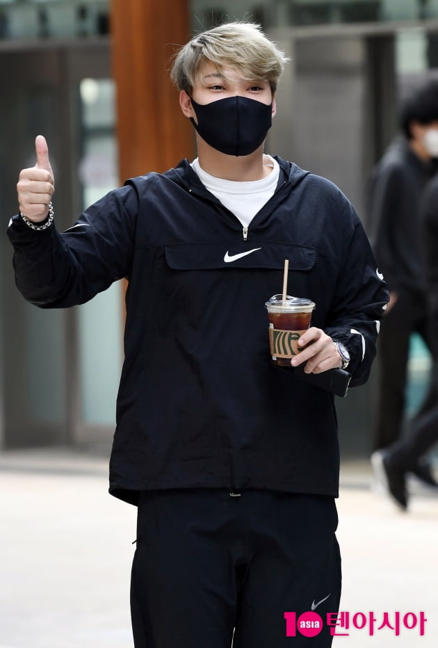 [TEN 포토] 김경민 '오늘도 최고로 열심히 하겠습니다'