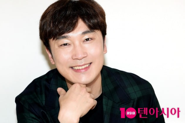 tvN 수목드라마 '악의 꽃'에서 특종바라기 기자 김무진 역으로 열연한 배우 서현우. /서예진 기자 yejin@
