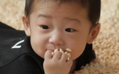 '슈돌' 이천수네 쌍둥이, 튀밥 촉감놀이→개성만점 먹방
