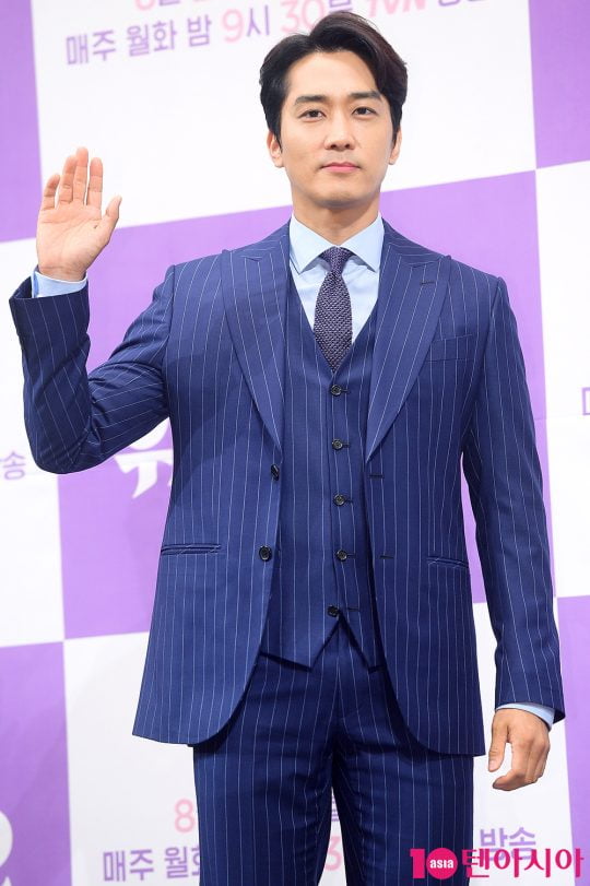 [TEN 포토] 고소영·전지현·고수…'올 추석 덕에 더 행복한 생일 맞는 ★'