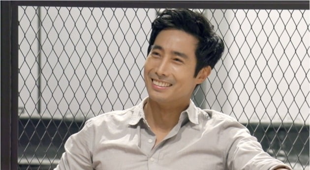 이근 대위 '빚투' 의혹 해명에도 논란 가열