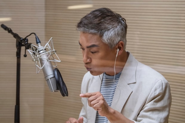 조재윤의 슬기로운 집콕 육아 "아이와 함께 '스타책방' 들어요"