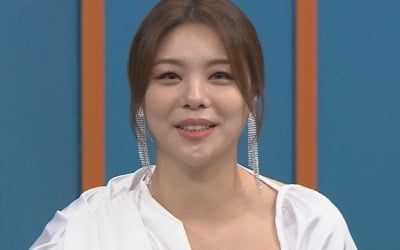 '비스' 에일리, BJ뜨뜨뜨뜨와 열애설에 입 연다 "사실…"