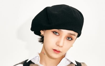 "난 던이라고 해"…던, 자기소개곡 '던디리던'으로 컴백 [종합]