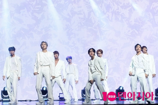 [TEN 포토] 펜타곤 '가을 감성 제대로 저격'