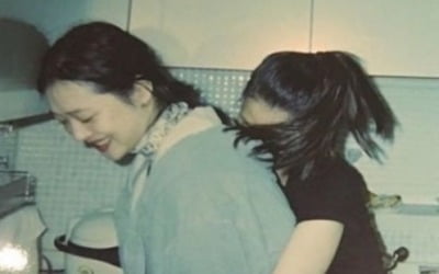 김선아, 故 설리 묘소 방문 "안녕 나의 소울메이트" [전문]