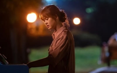'도도솔솔라라솔' 고아라, 한밤의 피아노 연주…이순재와 첫 만남