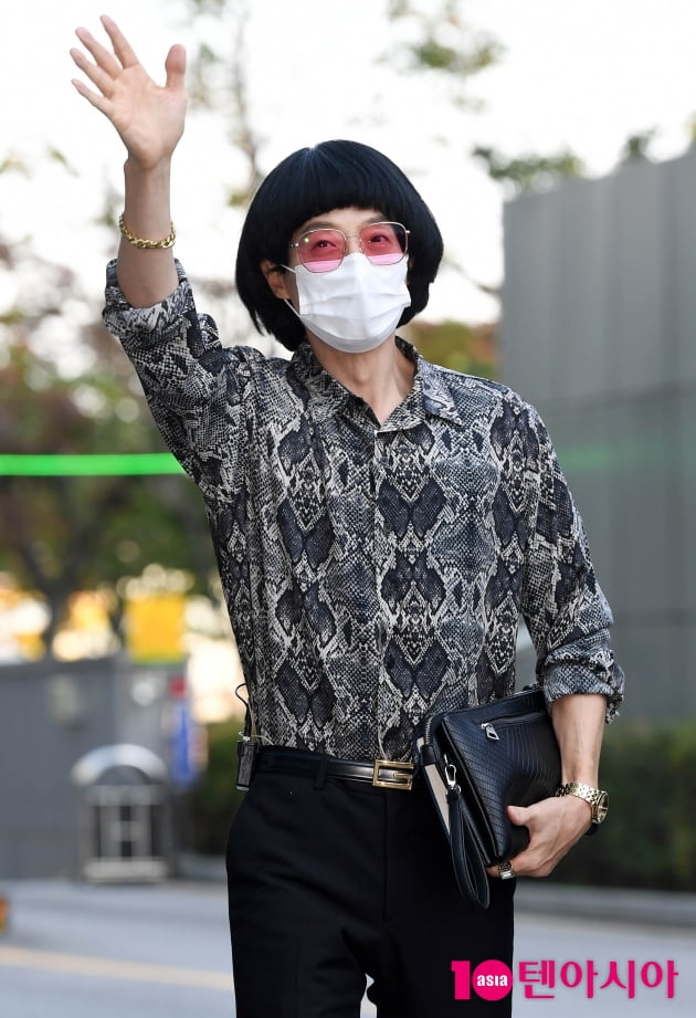 [TEN 포토] 신박기획 대표 지미 유 '환불원정대 잘 부탁드려요'