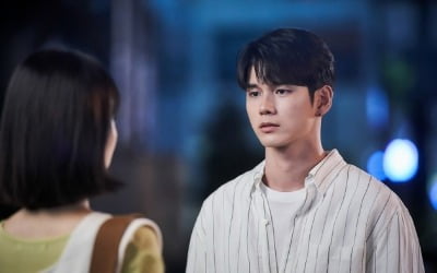 '경우의 수' 옹성우, 신예은과 포옹…달라진 애틋 눈빛