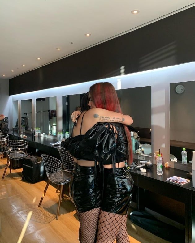 사진 = 엄정화 인스타그램