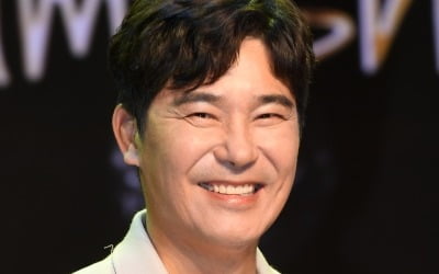 '컴백' 임창정 "3옥타브 고음, 음이탈 나면 소장해 달라" 너스레