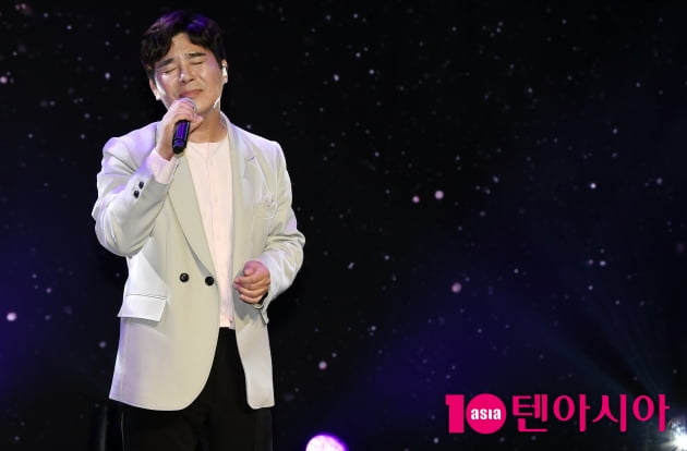 [TEN 포토] 임창정 '돌아온 감성발라더'