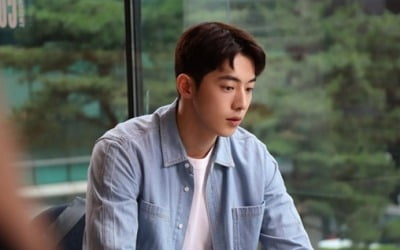 '스타트업' 남주혁, 현장 비하인드 공개…노력+성실함