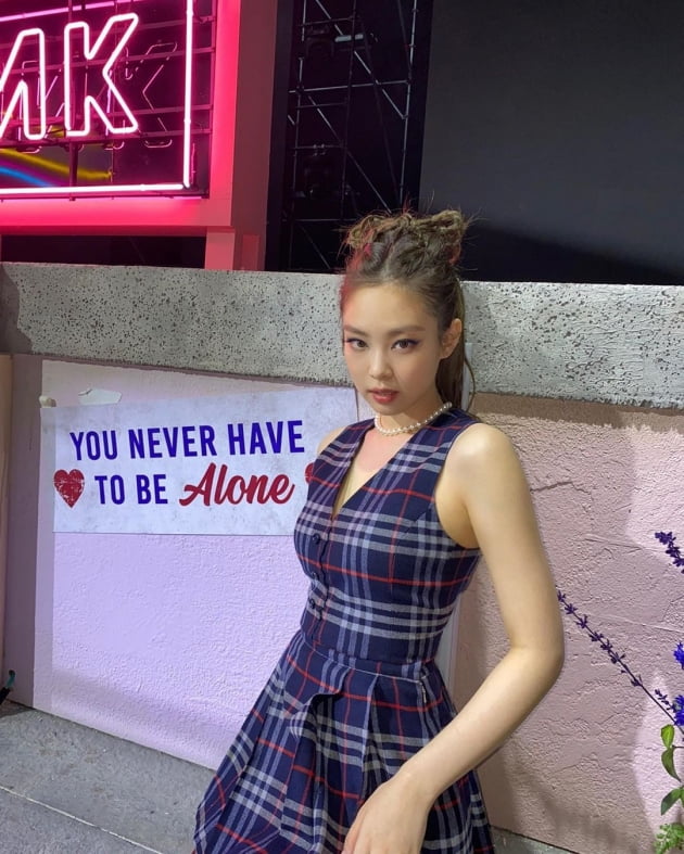 사진 = 제니 인스타그램