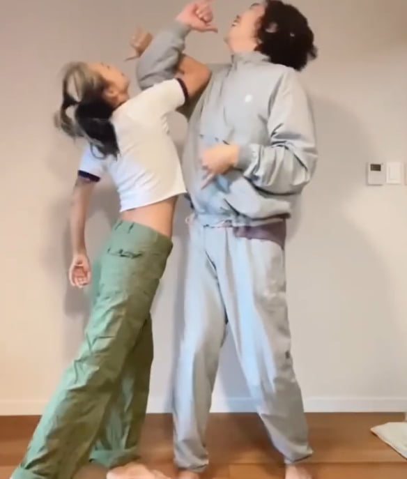 사진 = 마마무 공식 SNS 캡처