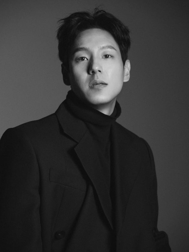 '앨리스'에서 배우 김희선과 연인으로 분한 곽시양/ 사진=스타하우스 제공
