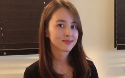 한혜진, ♥기성용+딸과 함께한 생일파티…"예쁜 케이크 감사합니다"