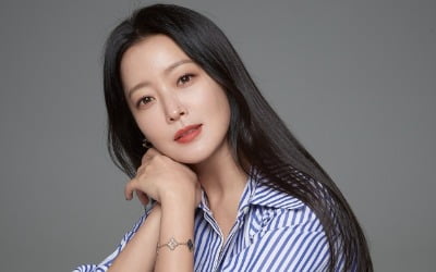 '앨리스' 김희선 "타고난 외모? 10년 전 이미 바닥났어요"[인터뷰②]
