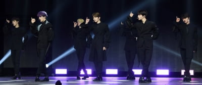 [TEN 포토] 드리핀 '앨범 '보이저'로 데뷔'