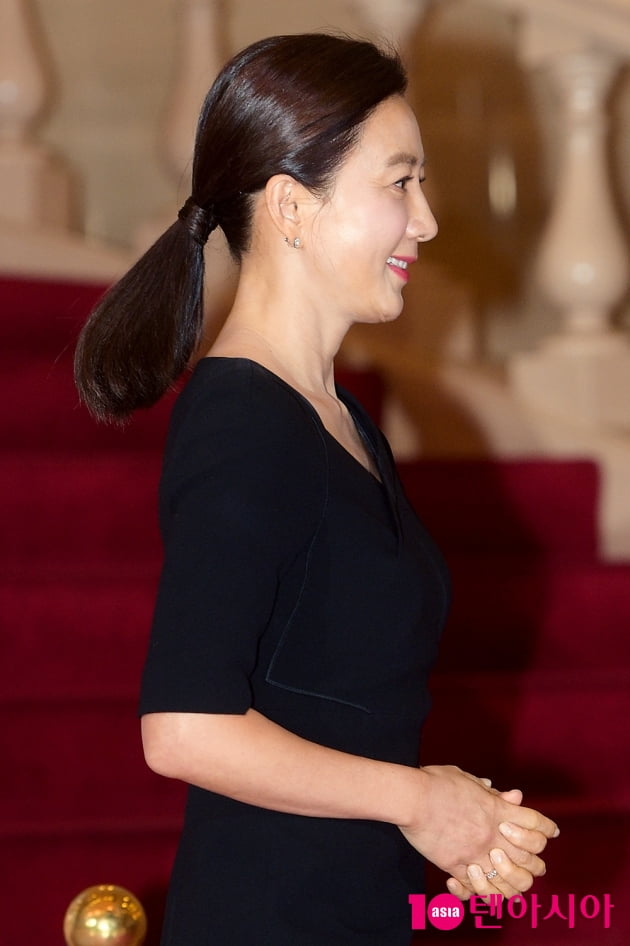 [B컷 방출] '2020 대중문화예술상' 김희애, 50대 중반에 뽐낸 우아함의 극치