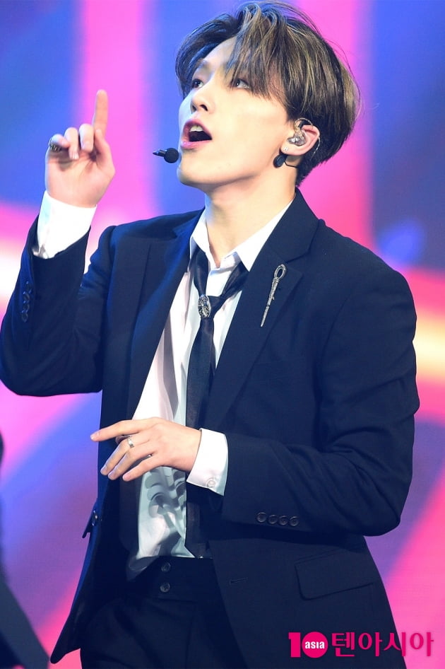 [TEN 포토] '2020 대중문화예술상' 세븐틴 디노, '천장 뚫는 청량미'