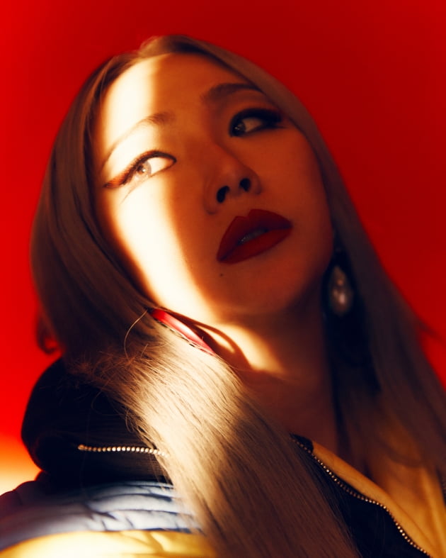 가수 CL(씨엘)