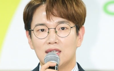 장성규, EBS '장학퀴즈' 단독 MC 발탁…"설렘·책임감 커"
