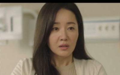 '산후조리원' 엄지원, 지금까지 이런 모습은 없었다