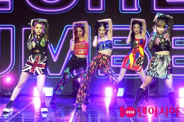 [TEN 포토] 시크릿 넘버 '강렬하게!'