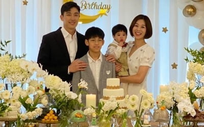 장신영♥강경준 가족, 둘째 돌잔치에 행복 "올해 최고의 하루"