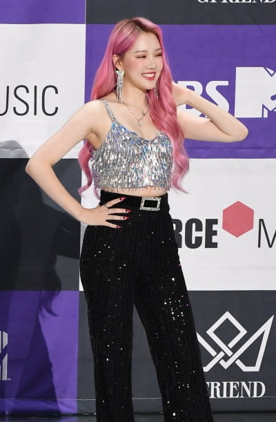 [TEN 포토] 여자친구 예린 '핑크빛 비주얼'