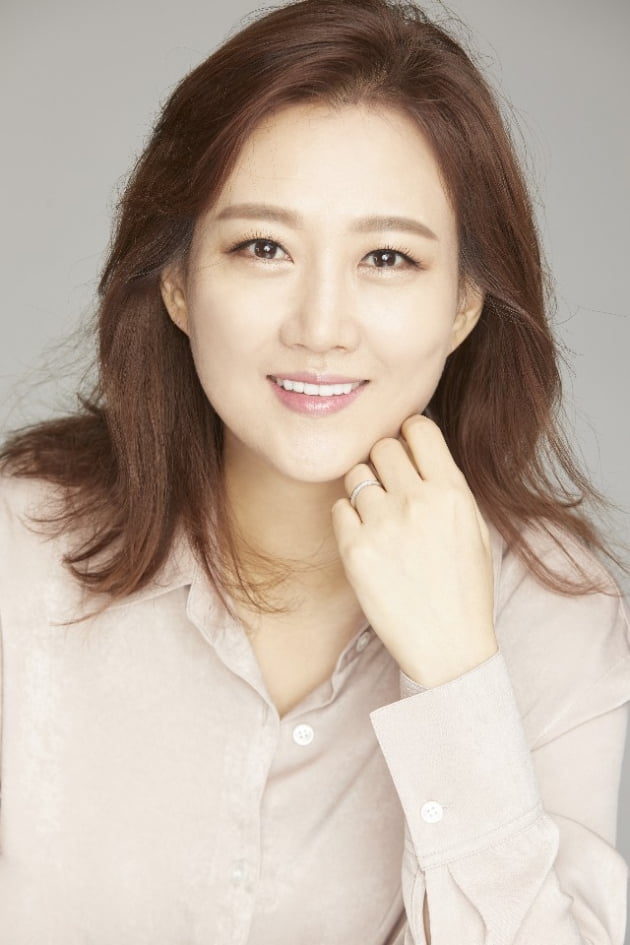 가수 장윤정 / 사진 = 아이오케이컴퍼니 제공