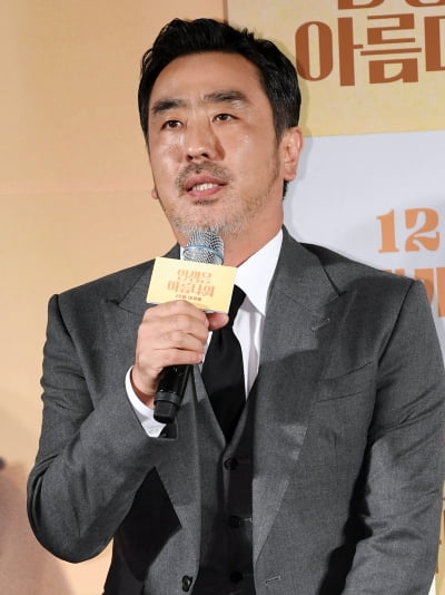 [TEN 포토] '인생은 아름다워' 류승룡 '천만배우 컴백'