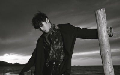 하성운, '그 섬' MV 공개 이틀 만에 200만 뷰 육박…뜨거운 '대왕 구름' 인기