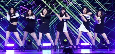 [TEN 포토] 스테이씨 "우리 롤모델은 소녀시대이다"