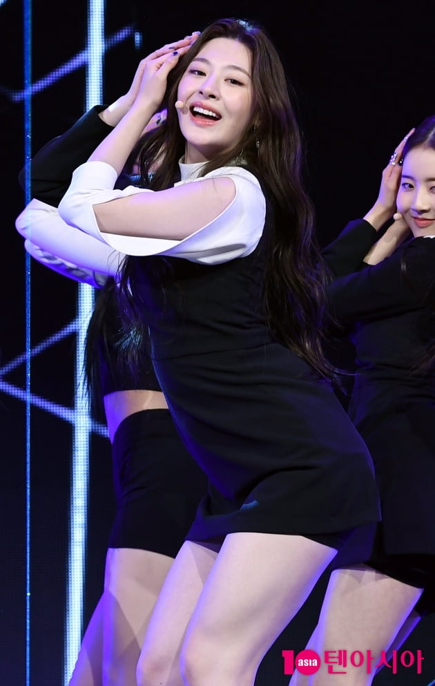 [TEN 포토] 스테이씨 세은 '우월한 비주얼'