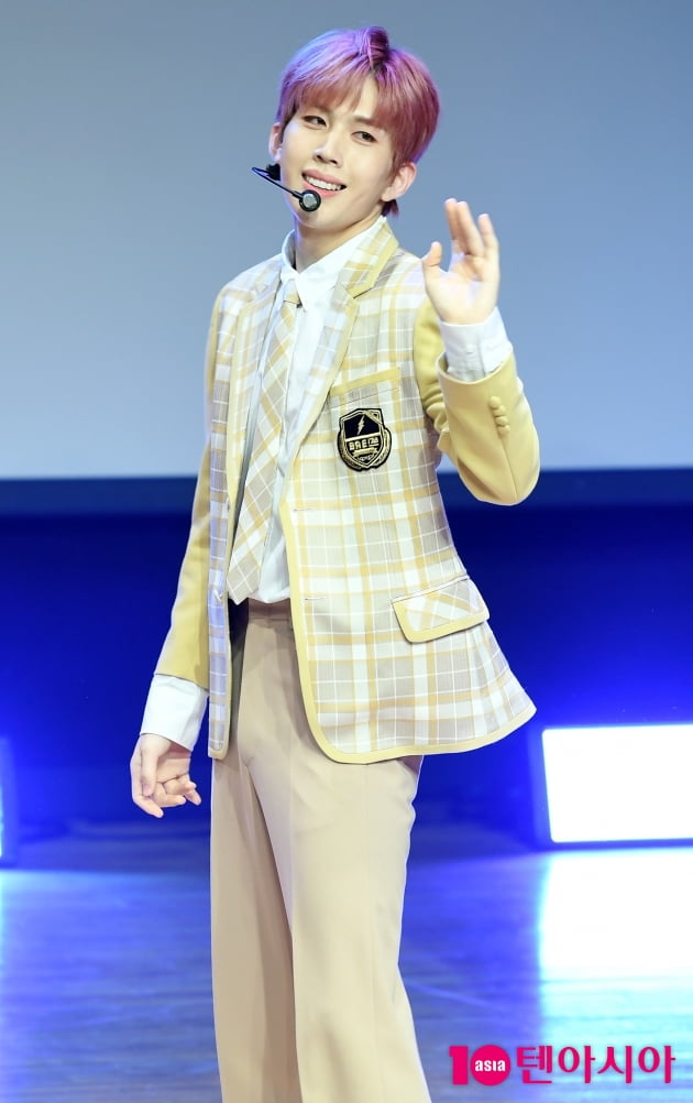 [TEN 포토] BAE173 영서 '내가 센터 외모'