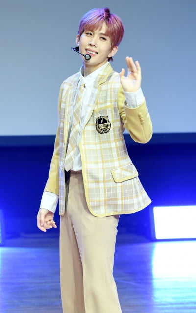 [TEN 포토] BAE173 영서 '내가 센터 외모'