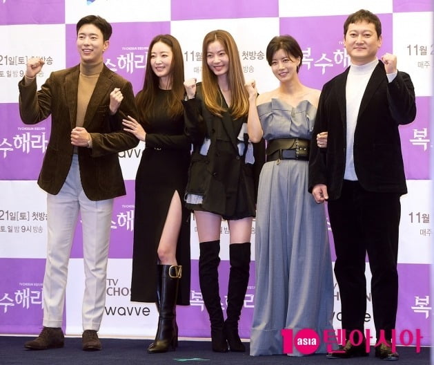 배우 윤현민, 김사랑, 윤소이, 유선, 정만식./사진=서예진 기자 yejin@