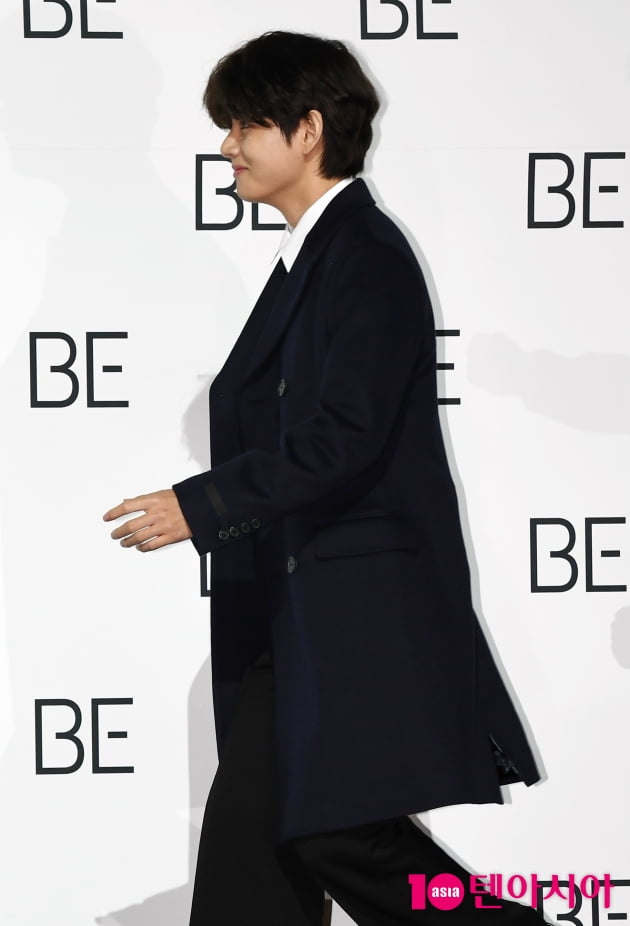 [TEN 포토] 방탄소년단 뷔 '어 댄스타임인가?'